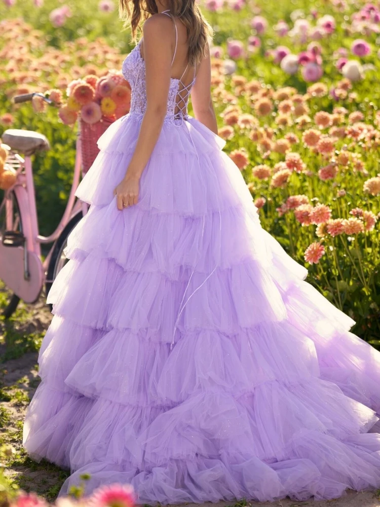 AQ160 Customized 2025 Lilac Prom Dresses Long V Neck Lace Ruffle Tiered Skirt Women Formal Occasion Party Quinceanera Dress 15