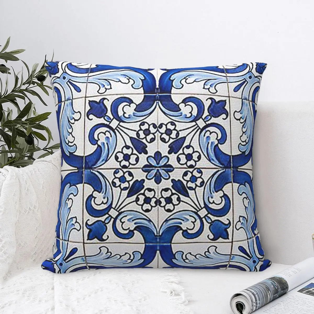 Antique Classic Lisbon Blue Azulejo Tile Floral Pillowcase Cushion Comfort Throw Pillow Sofa Cushions Used for Home Bedroom