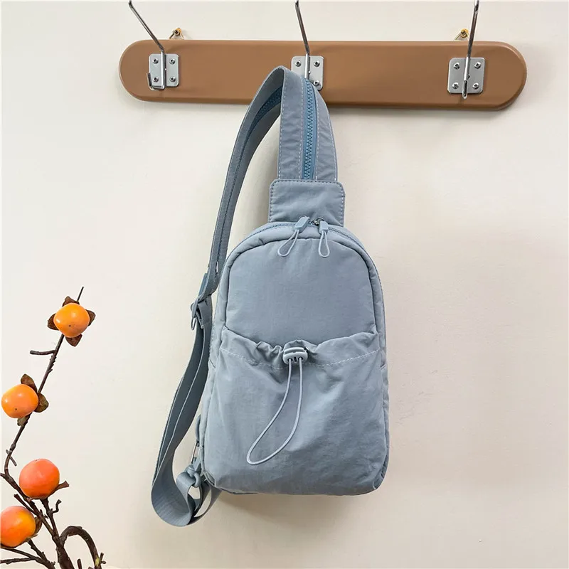 Borsa da petto in nylon tinta unita Borse a tracolla da viaggio di grande capacità Multi-tasche versatiliPack da pendolarismo da donna e da uomo
