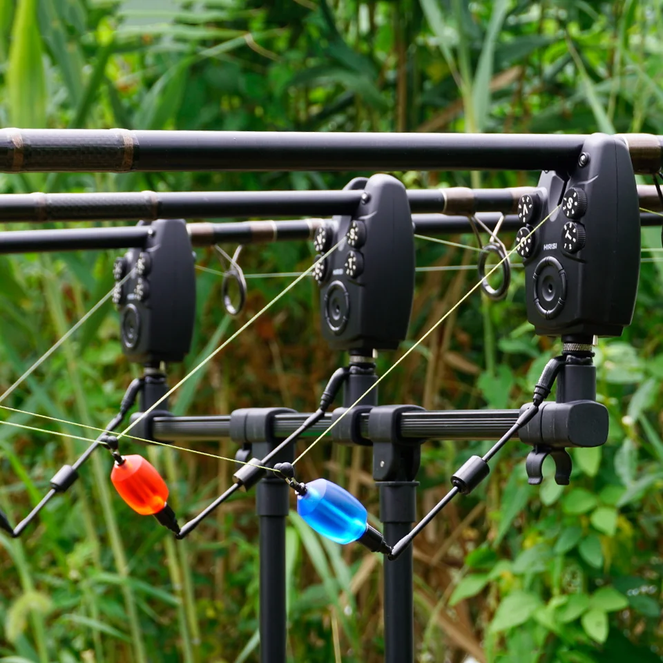 Set 4 Indicatori LED Per Carpfishing – Hirisi Swingers B2011S – Allarme Abboccata