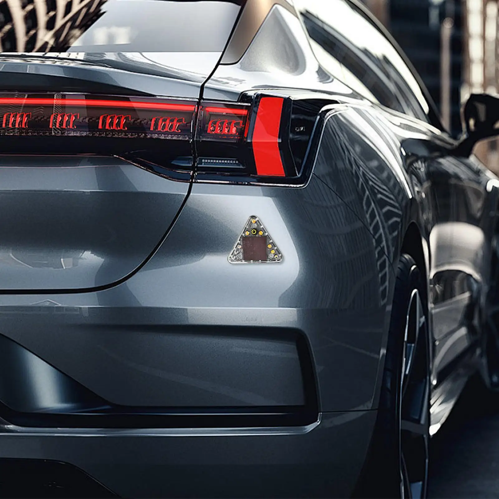 

Car Rear Light Triangle Solar Car Taillight For Rear Flexible Installation Automotive Tail Light For Trailer Truck Pickup Sedan