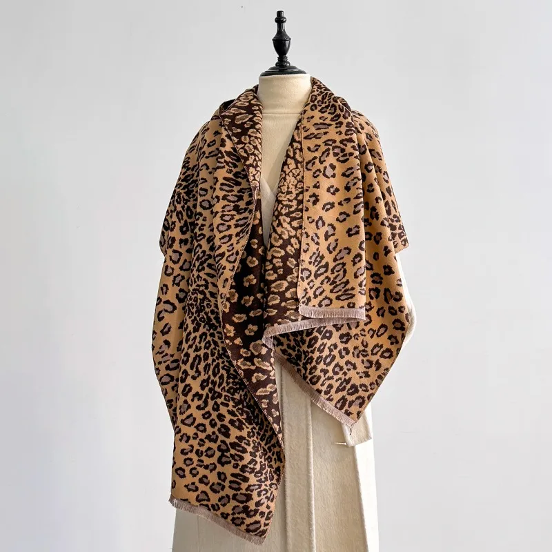 

New leopard print jacquard scarf fashionable high-end soft warm imitation cashmere printed short tassel fringe neckerchief