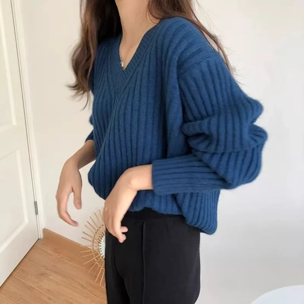 Women Retro V-neck Knitted Sweater Autumn and Winter New Soft Waxy Loose Knitted Sweater Oversized Long-sleeved Jumper