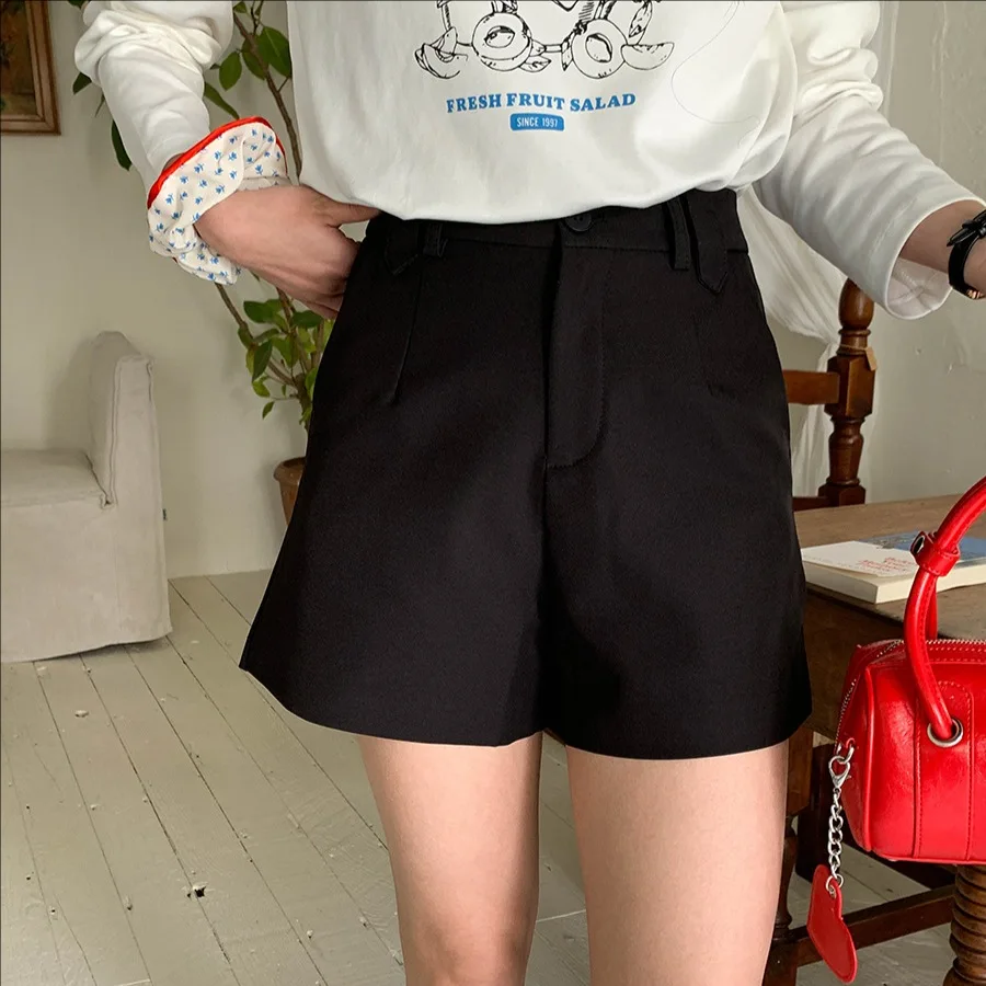 

Spring new casual high waisted loose slimming A-line shorts for women 2025