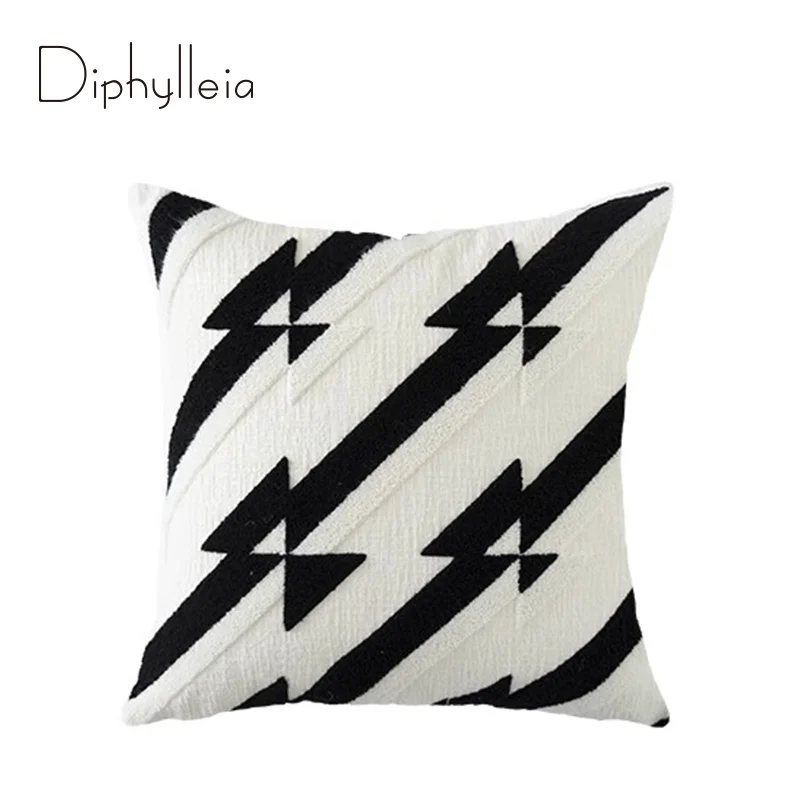 

Чехлы для подушек Diphylleia Aztec Boho с геометрическим рисунком, черные и натуральные белые, современный фермерский дом, наволочка для спальни, дивана-кровати