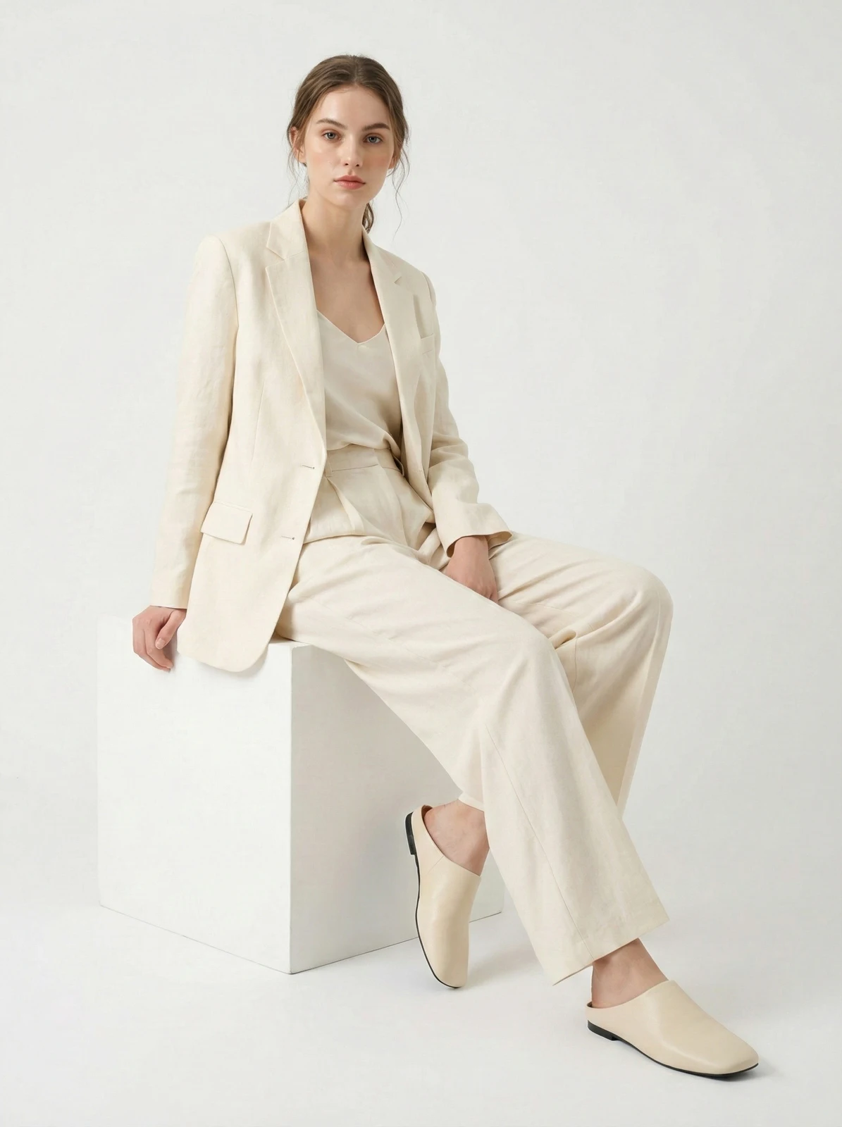 صنادل نسائية من الجلد الطبيعي  - مراجعة Slip On Mule Flat وسعره