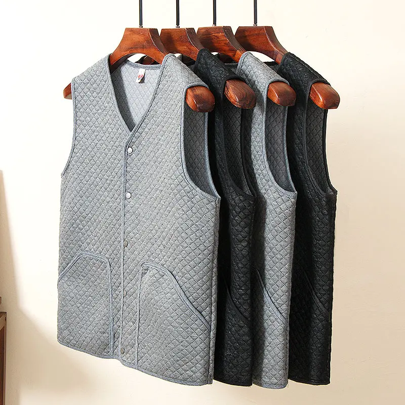 

2024 Spring Autumn Men's Fashion V-neck Cardigan Vest Male Solid Color Warm Vest Coats Men Pockets Sleeveless Jackets G302