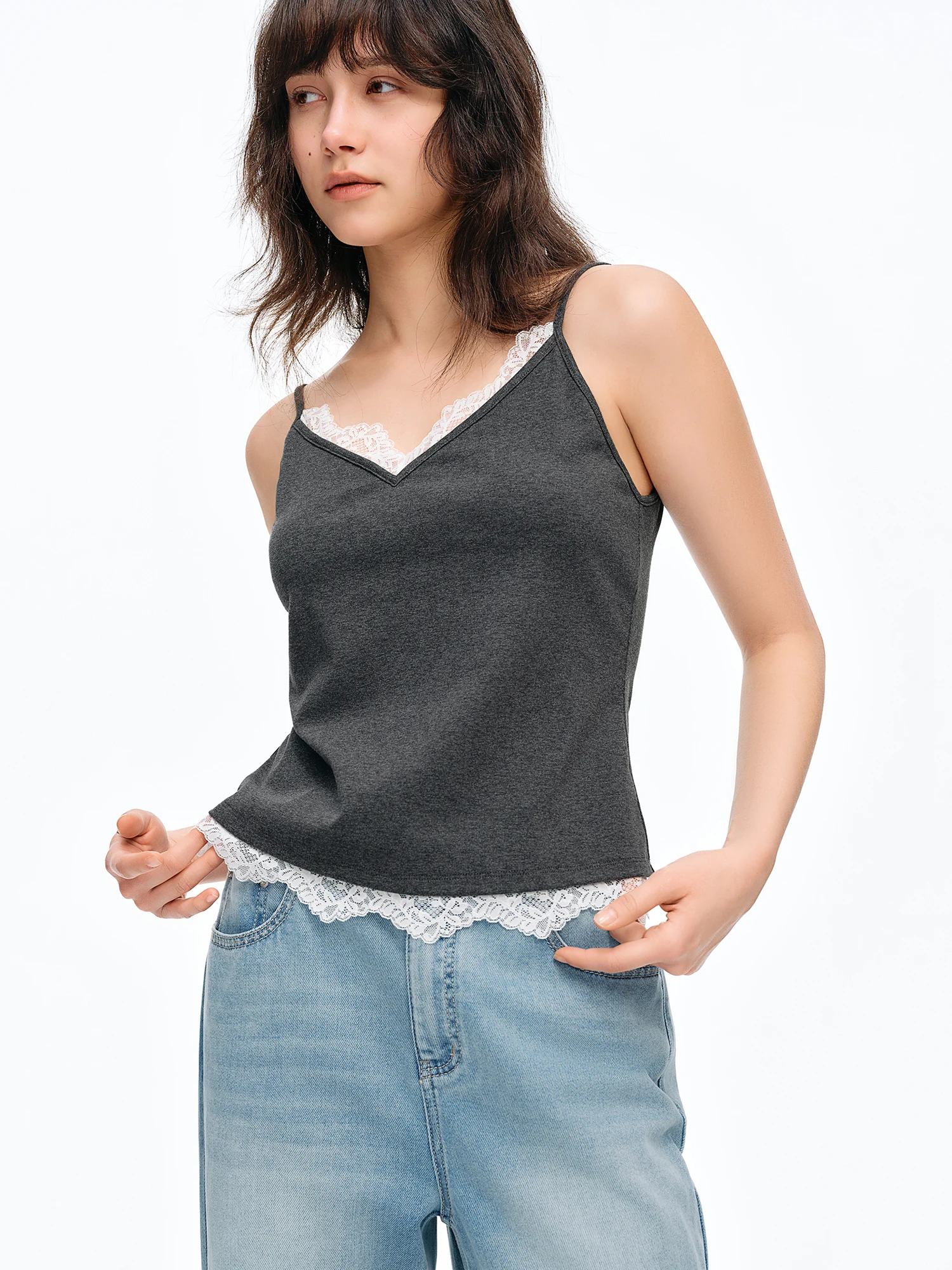 Women's Lace Trim V-Neck Sleeveless Camisole Top - Slim Fit