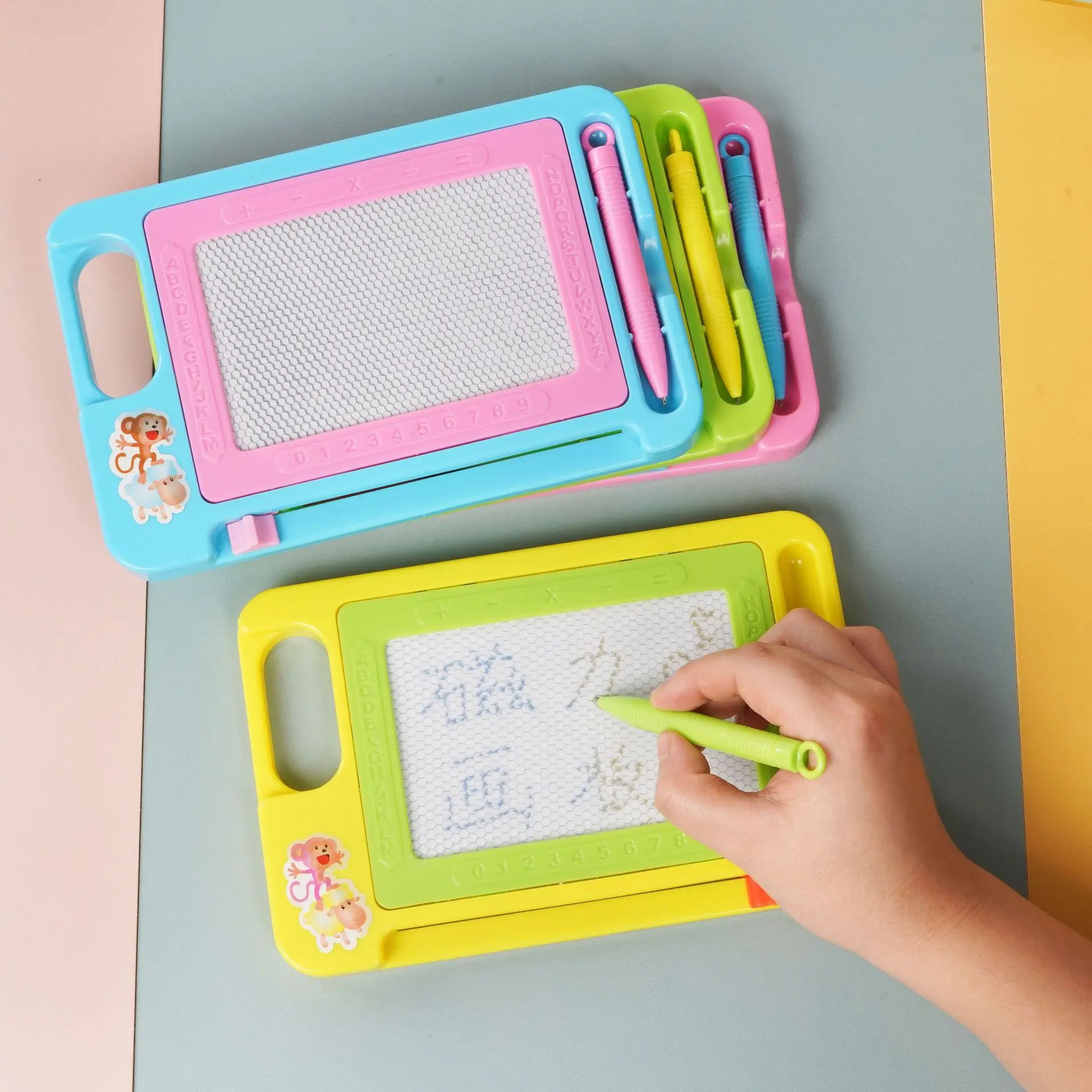 Creative Children\'s Magnetic Drawing Board Writing Boards Small Blackboard Primary School Board Baby Practice Writing Toy