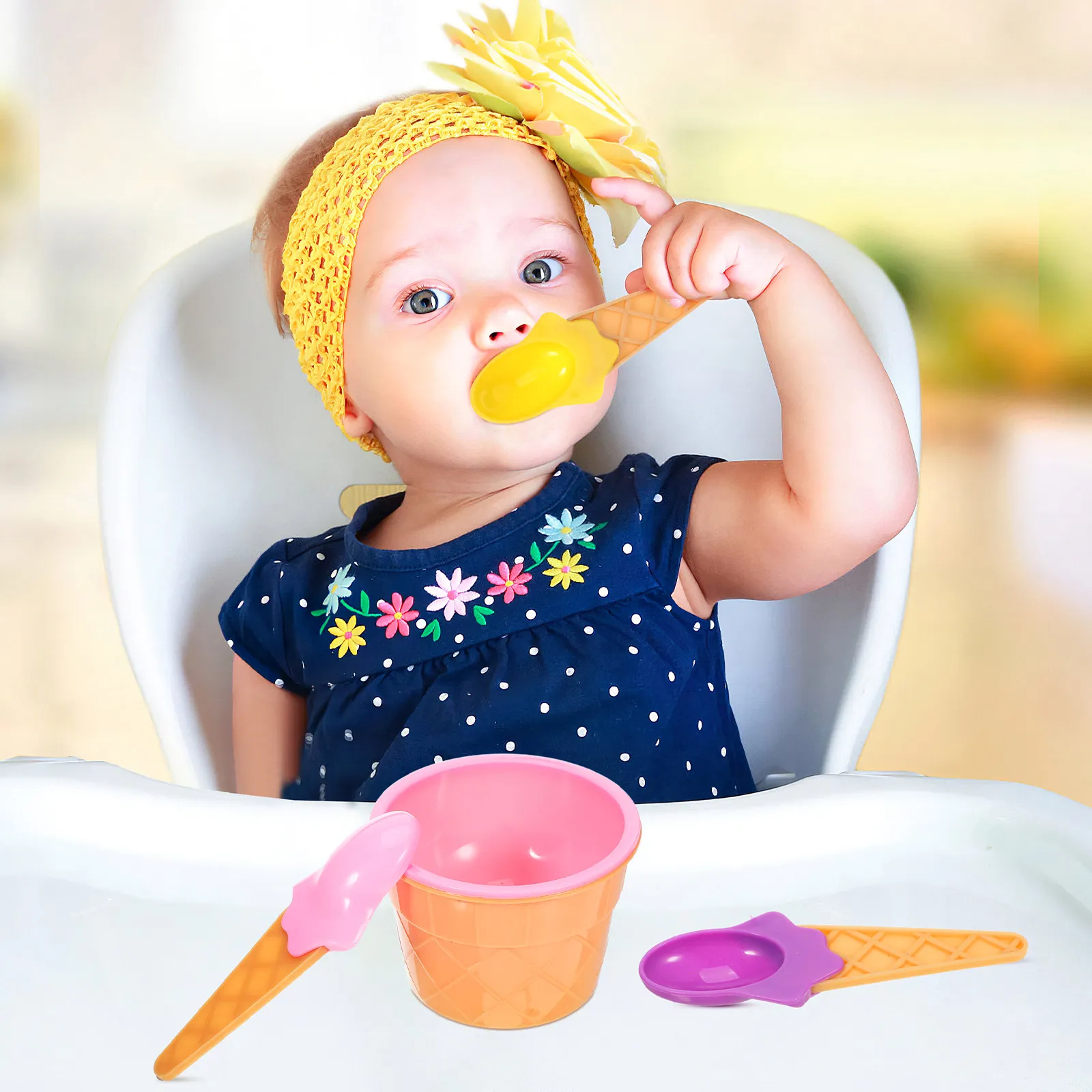 

5Sets Ice Cream Bowl Set Plastic Dessert Storage Cup Cake Holder Party Serving Cups Multipurpose Fruit Snack Containers