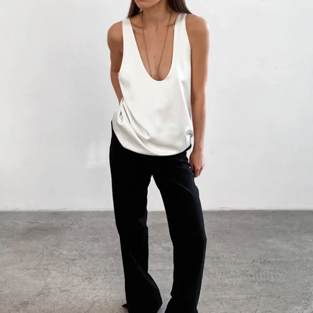 Light Luxury Comfortable Women U-neck Vest Top 2025 Spring and Summer Girls Breathable Soft Satin Lining Sleeveless Inside Top image 4