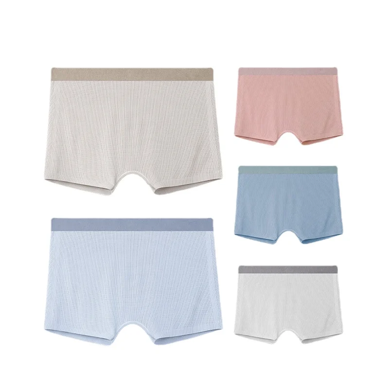 

HaleyChan 1Pcs Women's Underwear Summer Ice Silk Girls' Traceless Safety Panties Antibacterial Crotch Breathable Boxer Briefs