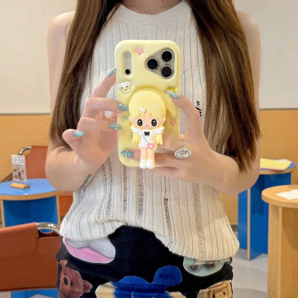 

Cartoon wild girl iPhone 16 pro suitable for Apple 17 PROMAX phone case anti drop cover
