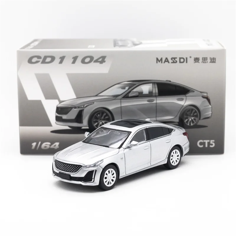 

MASDI 1:64 CT5 Silver Diecast Model Car