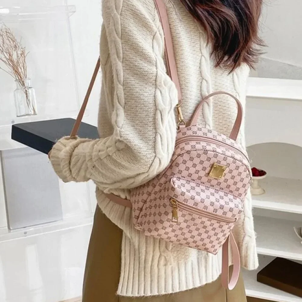 Cute Small Backpack Teenage Girls Heart Women's Backpack Hundreds of Fashionable Student Schoolbag Classic Ladies Bags