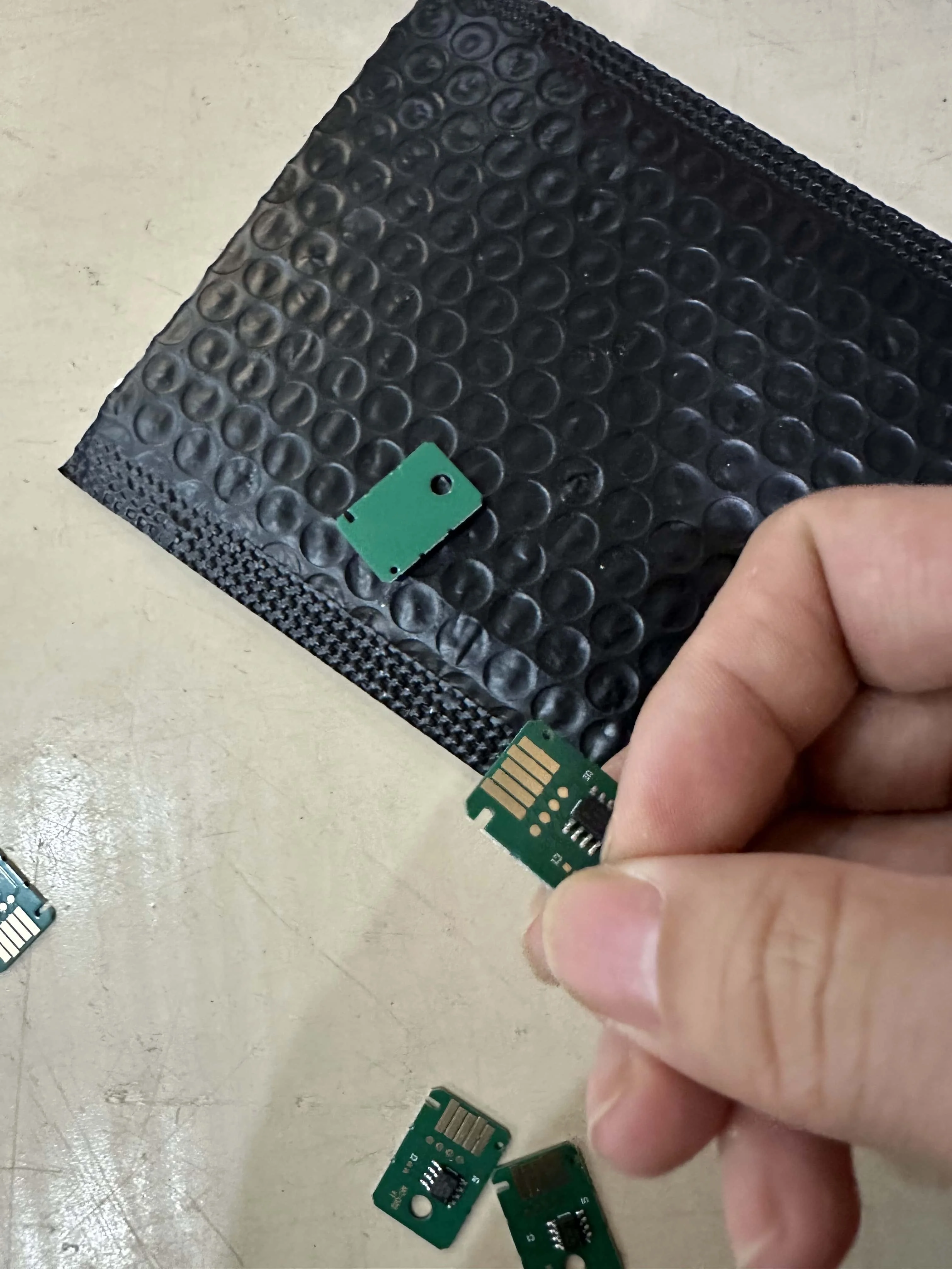 

50 шт. чип резервуара для обслуживания чернил для CANON G1020 G2020 G3020 G3060 G1220 G2160 G2260 G3160 G3260 G540 G550 G640 G650 G570 MC-G02