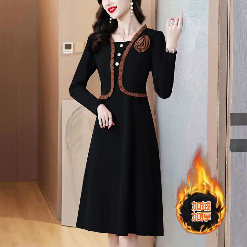 Fleece Dresses New Elegant Slim Ladies Women Clothing Long Sleeve Midi Dress Warm Vintage Dress Autumn Winter Patchwork Dresses