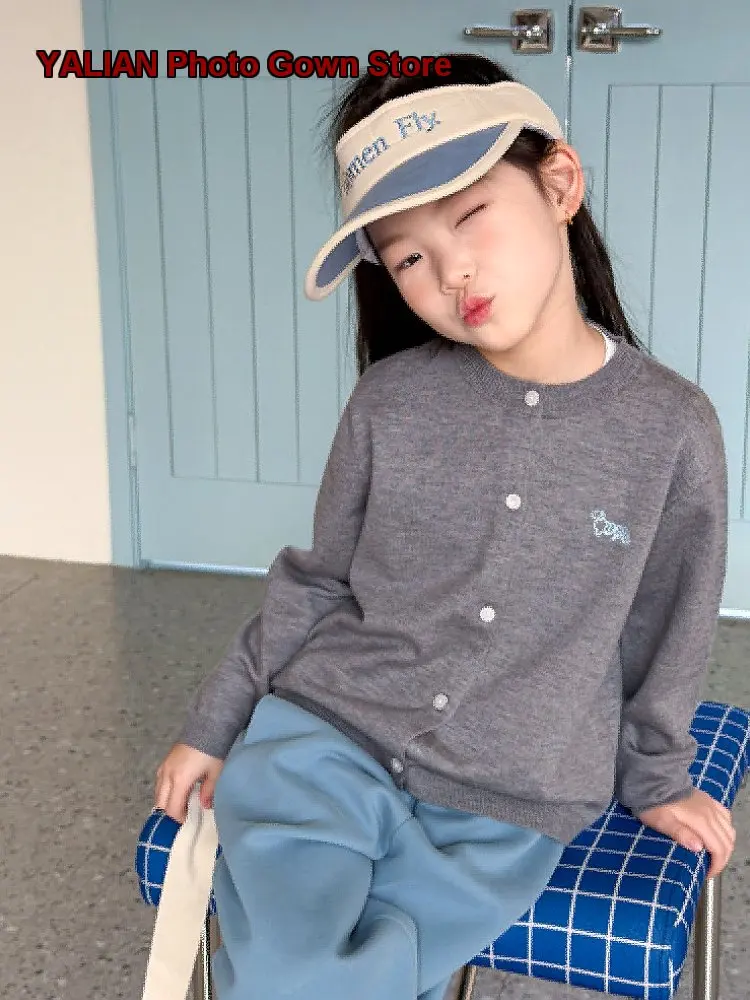 Kids Gentle Healing Style Base Layer Top with Small Embroidery Dog Pattern