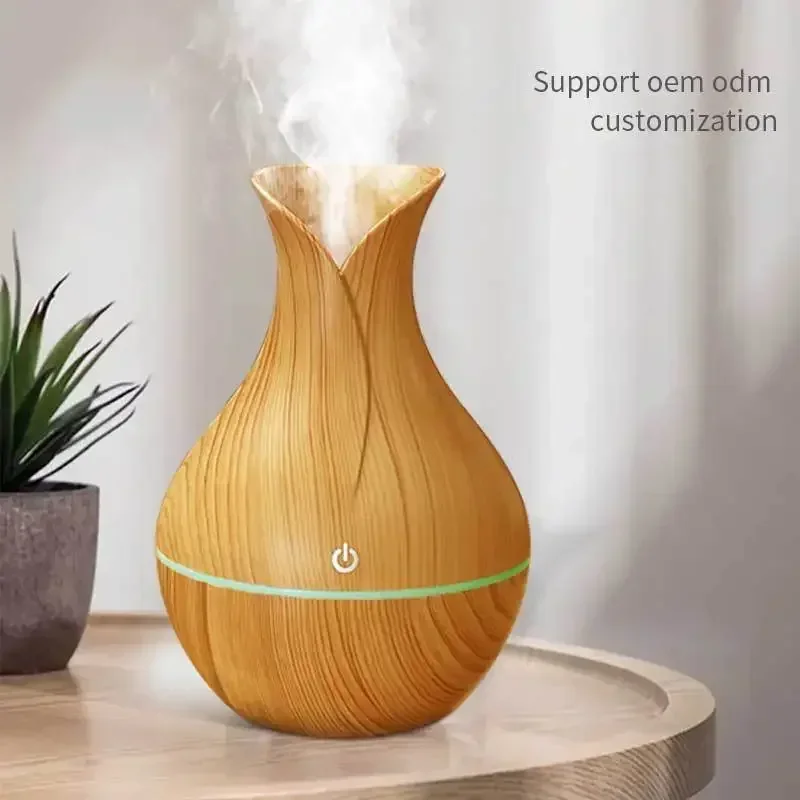 Portable Household Ultrasonic Air Humidifier with 7-Color LED Night Light Wood Grain USB Ultrasonic Atomized for Home Office Use