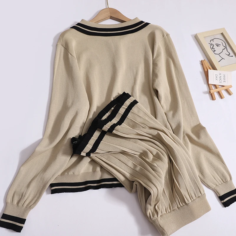 Women New Preppy Style Fall Winter Knit Set Contrast Color Polo Collar Long Sleeved Top and High Waist Pleated Skirt Sports Suit