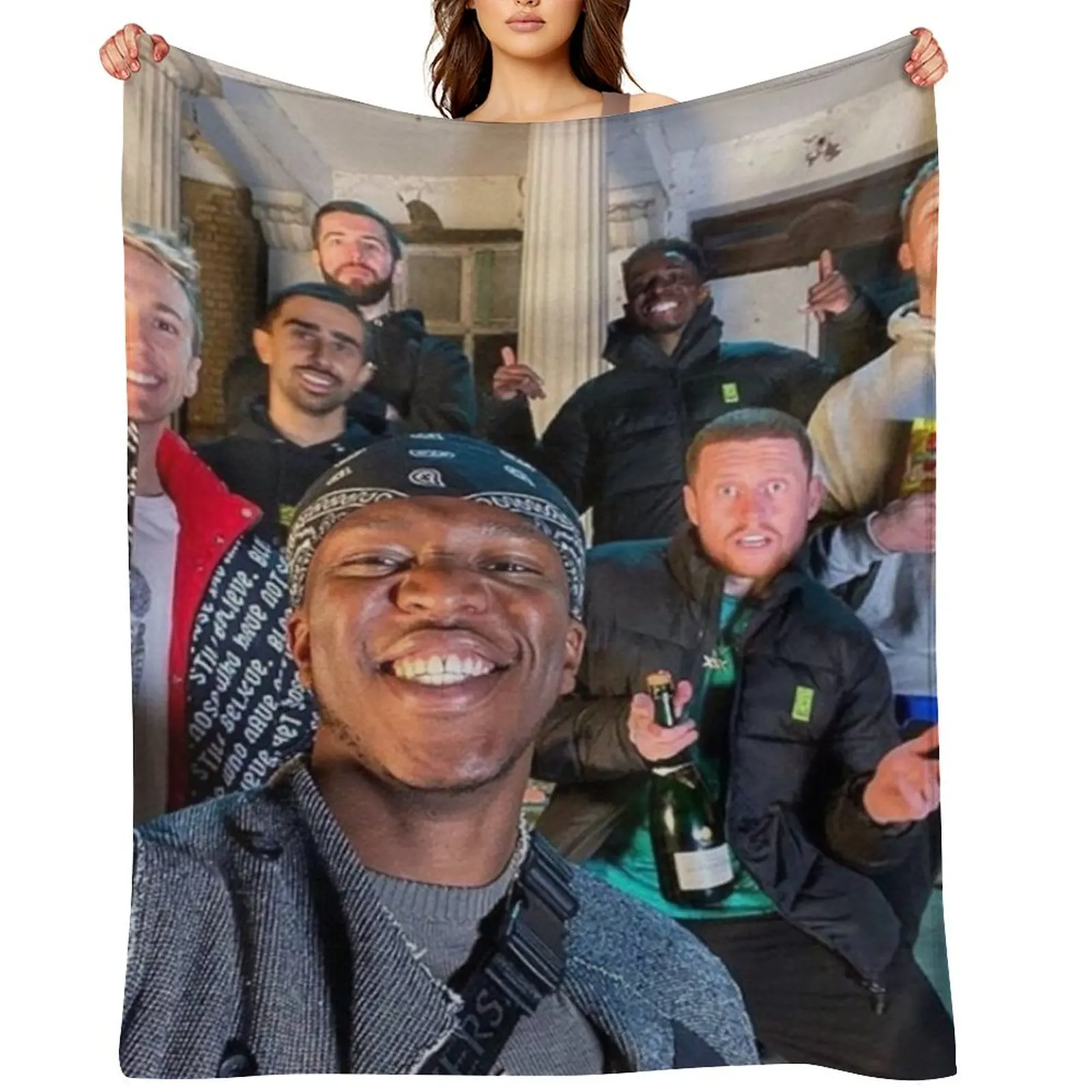 

Cute Sidemen Group Photo Throw Blanket Sofa Quilt Luxury Throw Personalized Gift For Decorative Sofa Blankets