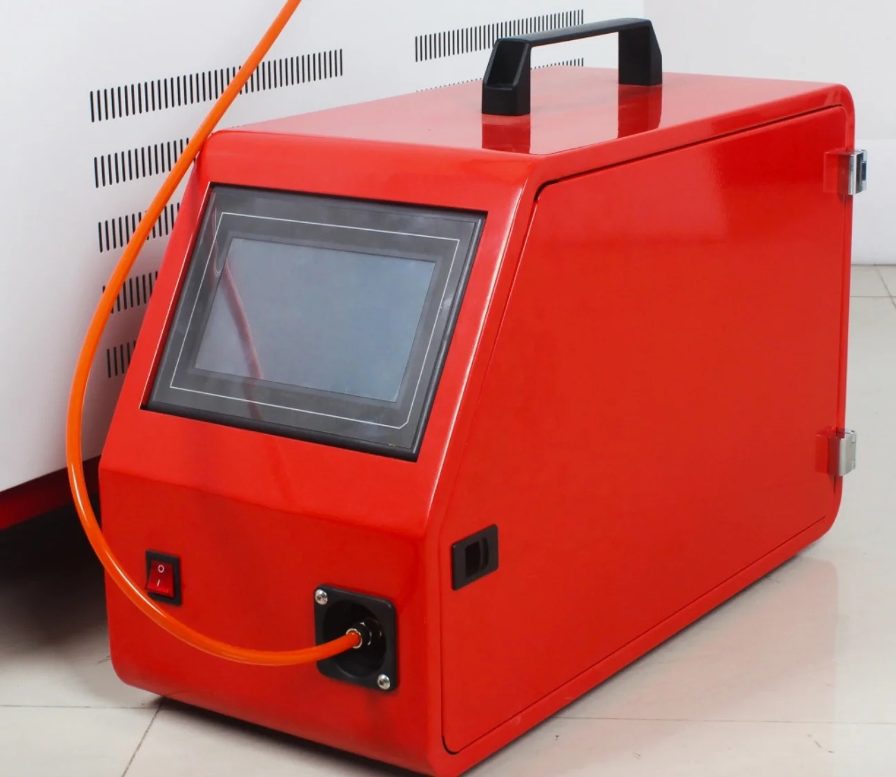 Pistola de soldagem a laser portátil superior com alimentador de fio para venda com alta estabilidade para soldagem de metais sup21t sup23t