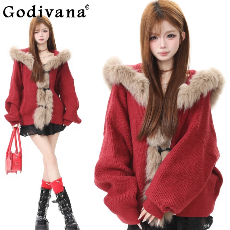 เสื้อสเวตเตอร์มีฮู้ดแต่งขนเฟอร์ขนาดใหญ่สำหรับผู้หญิง ฤดูใบไม้ร่วง ฤดูหนาว สไตล์ญี่ปุ่น เสื้อคลุมคาร์ดิแกนสุดหรู สีแดง โลลิต้า เสื้อแจ็คเก็ตถัก