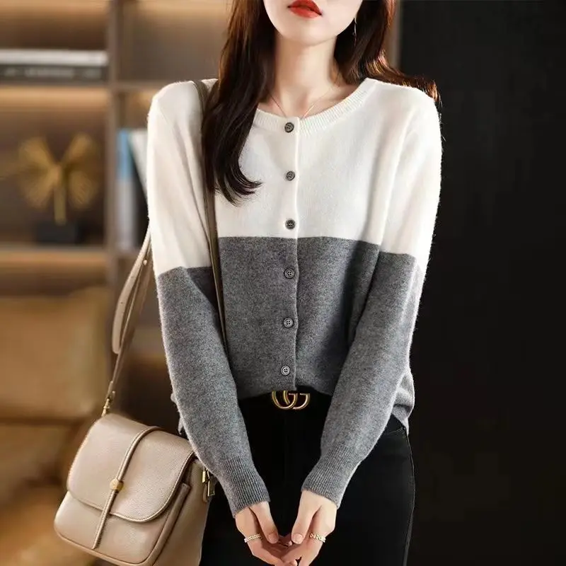 2023 Spring and Autumn Women\'s New Round Neck Knitted Single Breasted Cardigan Loose Color Matching Bottom Fashion Casual Tops