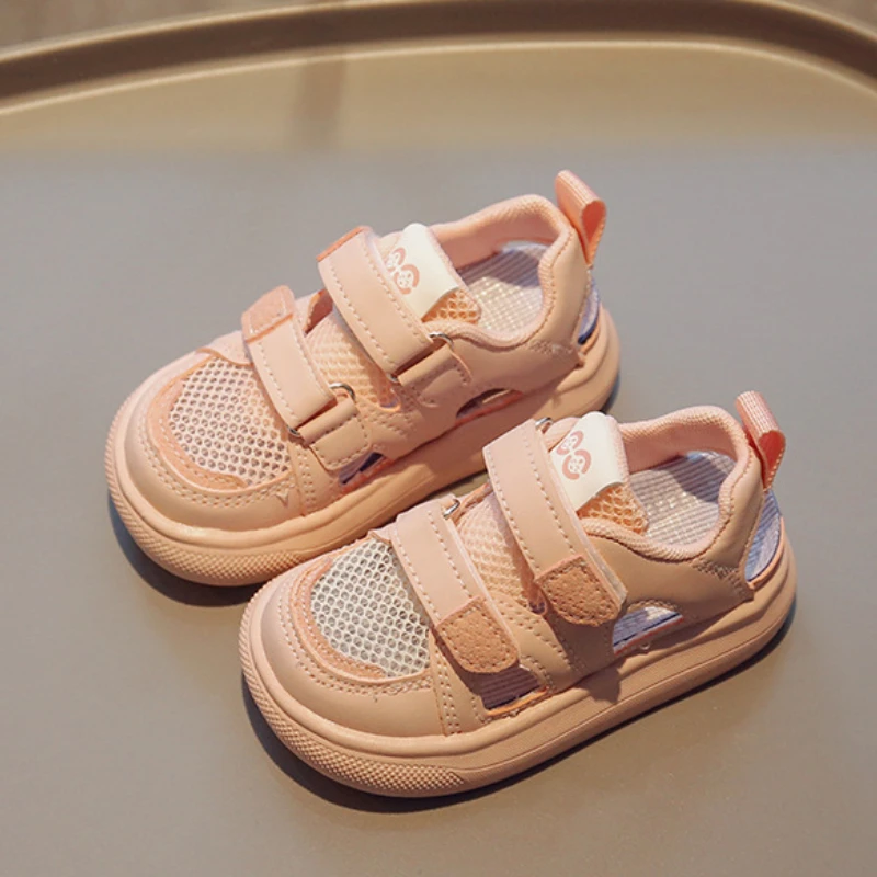 

Fashion Versatile Children Half Bag Sandal 2025 New Men Shoe Soft Soled Non Slip Girl Sport Shoe Non Slip Mesh Hollow Board Shoe