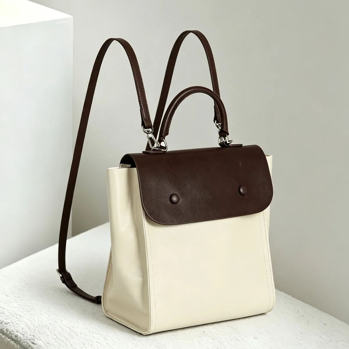 Zency Fashion Patchwork Genuine Leather Backpack Knapsack Daypack Travel Shoulder Bag for Fall Winter 2026 Preppy Style