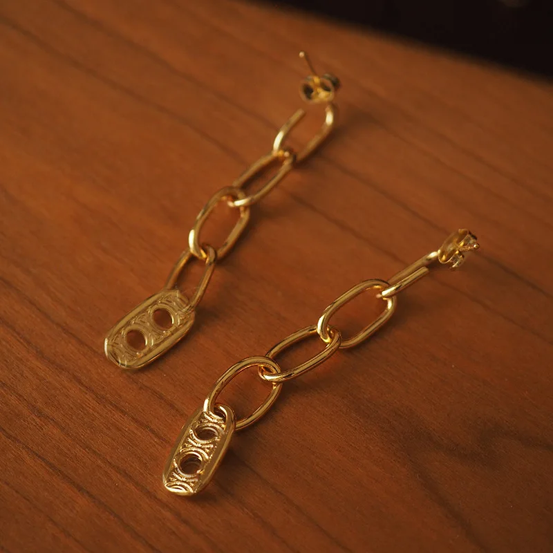 

Chain Tassel Stud Earrings - Arc de Triomphe Inspired, Minimalist Euro-American Style, Niche Designer