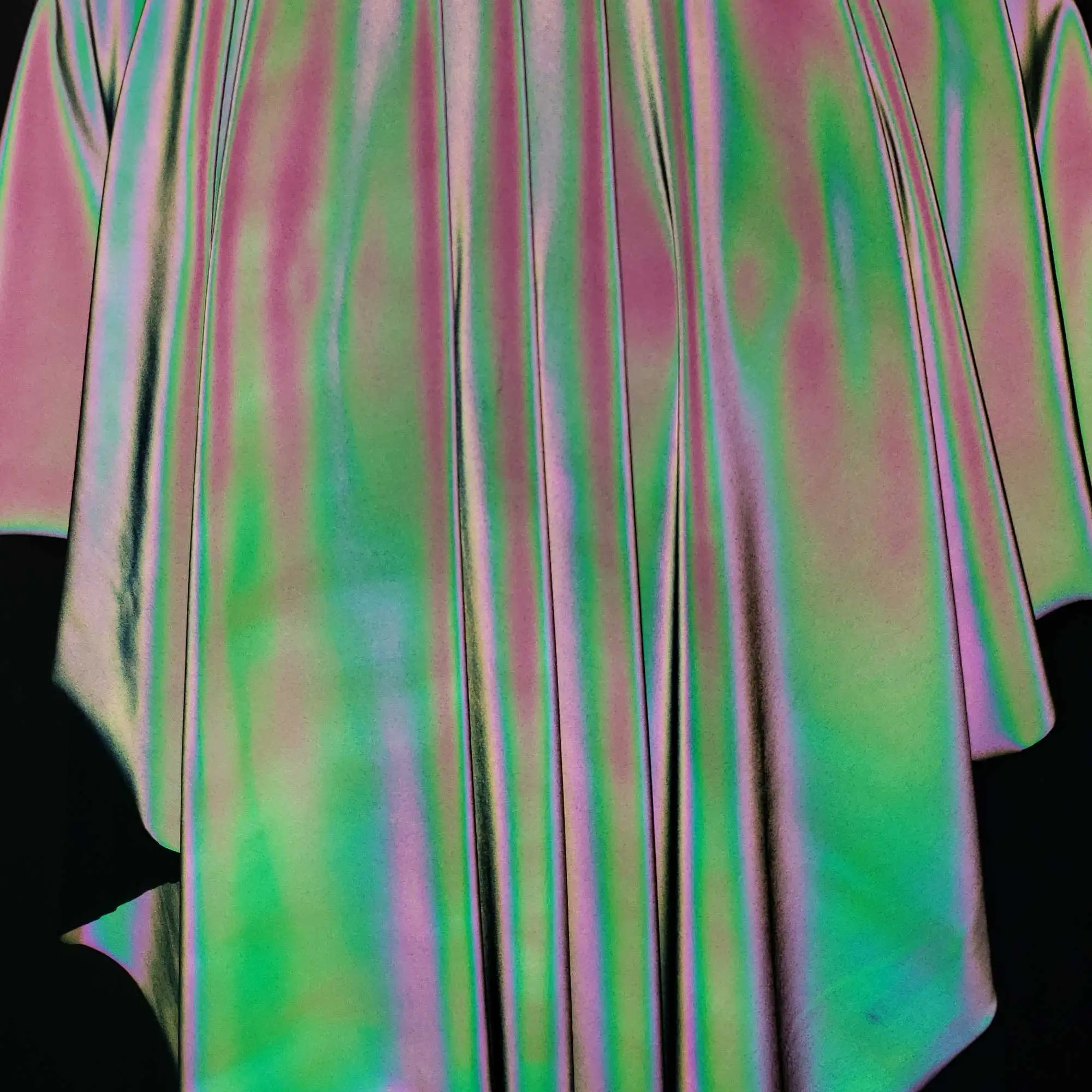 4 Way Stretch Iridescent Rainbow Reflective Green Fabric Hologram Holographic Fabric By the Yards