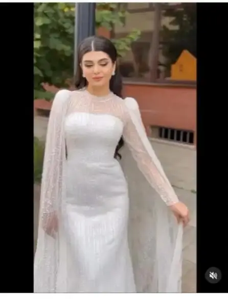 

OLOEY Glitter Mermaid Wedding Drewsses Long Cape Sleeves O-Neck Modest Dubai Arabic Women Bridal Gowns Custom Made