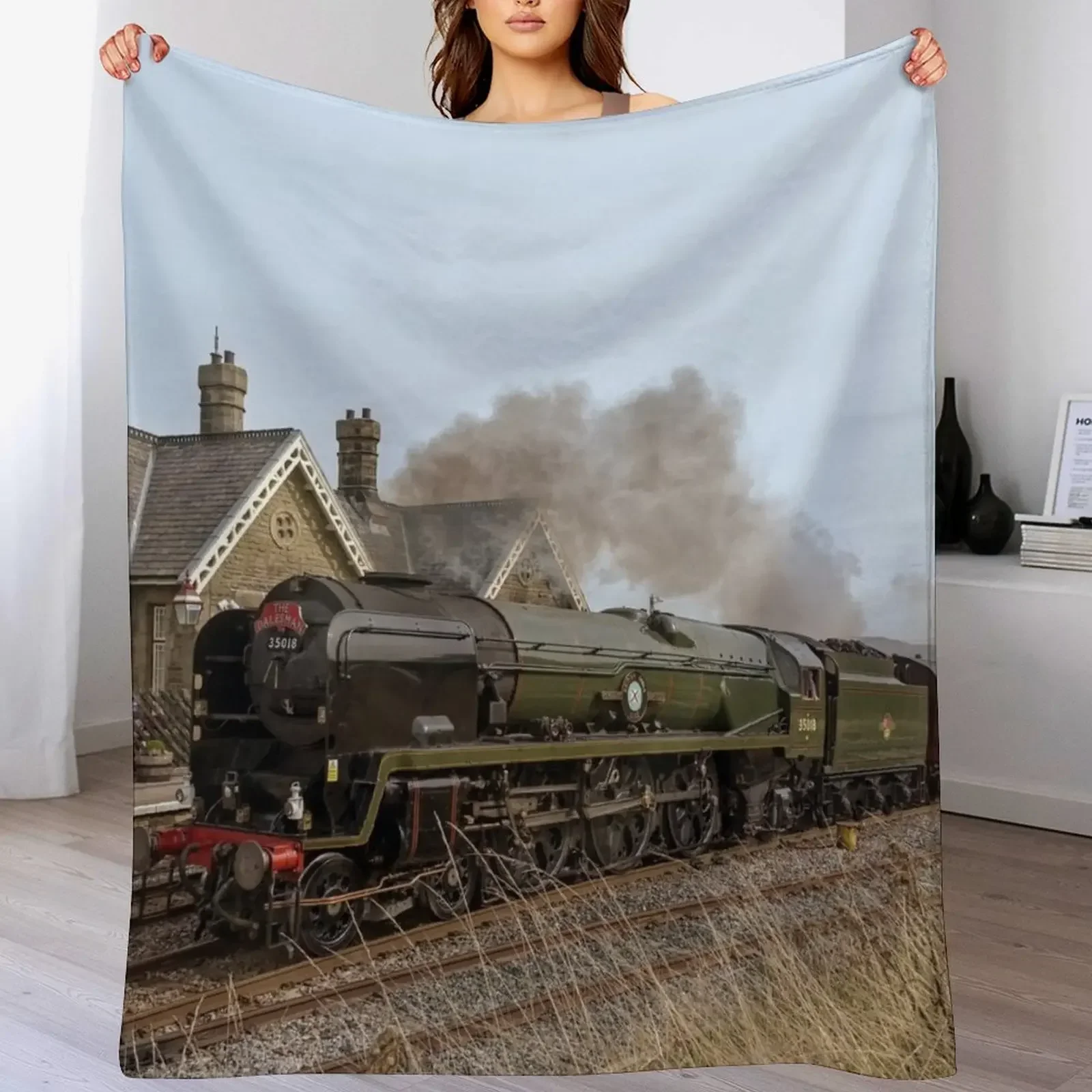 Steam train over Yorkshire moors Throw Blanket Decorative Beds Quilt Blankets