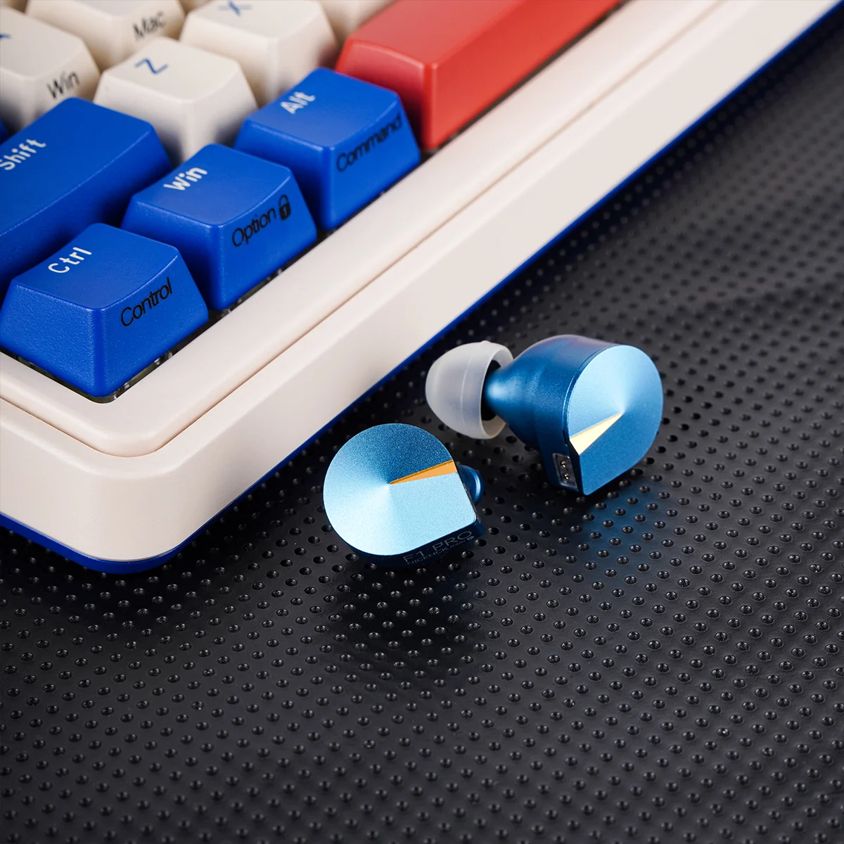 NICEHCK F1 Pro 14,2 mm vlakke membraandriver HiFi muziek CNC metalen oortelefoon 2-pins in-ear monitor IEM-hoofdtelefoon 4,4 mm gebalanceerd