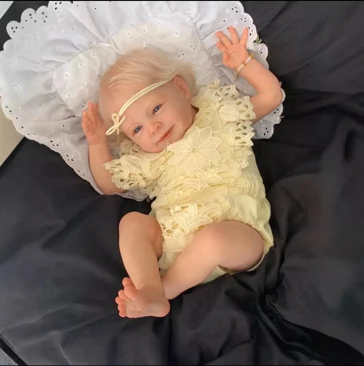 19-calowa realistyczna lalka Reborn - wykwintna ręcznie robiona lalka artystyczna z trójwymiarową teksturą skóry, wkręconymi włosami i widocznymi żyłkami