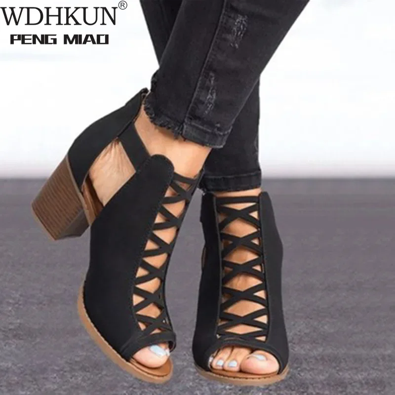 2024 Women Square Heel Sandals Peep Toe Hollow Out Chunky Gladiator Sandals with Strap Black Spring Summer Shoes HVT791