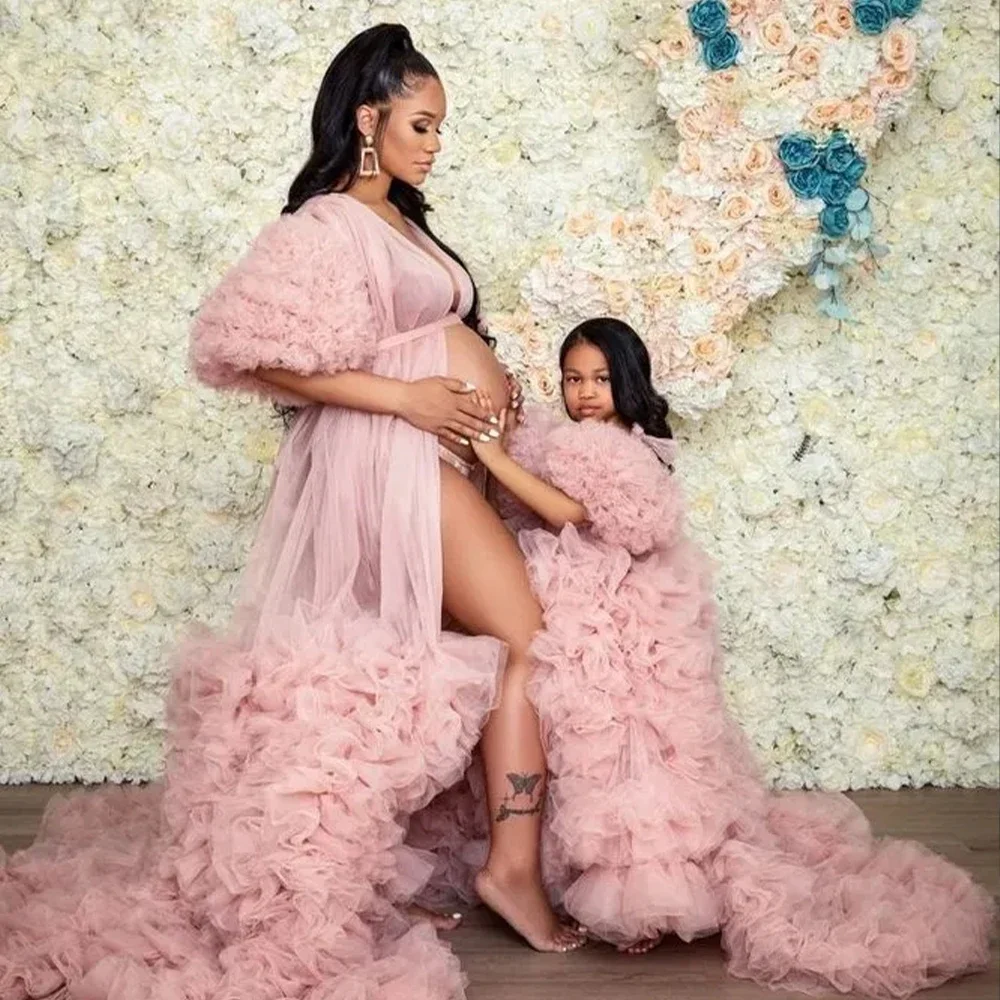 Vestidos de maternidade rosa fofos para PhotoShoot, Mamãe e eu combinando vestidos longos, babados tule, chuveiro de bebê, festa de aniversário, vestido de baile