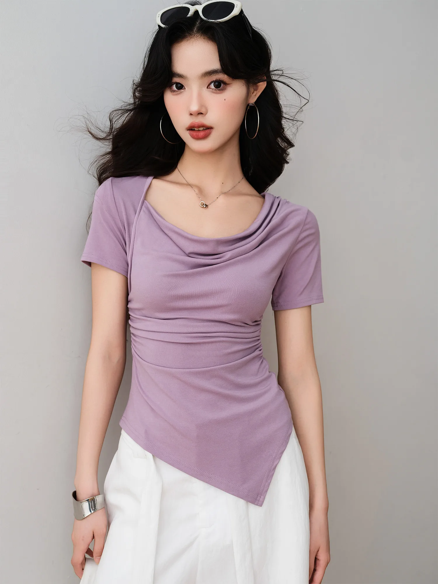 

Slim Fit Ruffle Hem ort Sve T-irt Asymmetric Ne Design Moisture ng Summer New Arrival Women's Faion Top