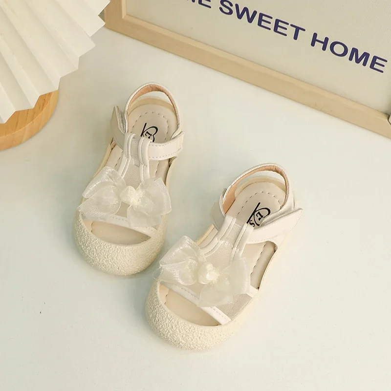 

Baby Girls First Walker Shoes Soft Open-toe Mesh Bow Versatile Children 2024 Summer New Kids Shoes Chic Simple Cute Girls Sandal