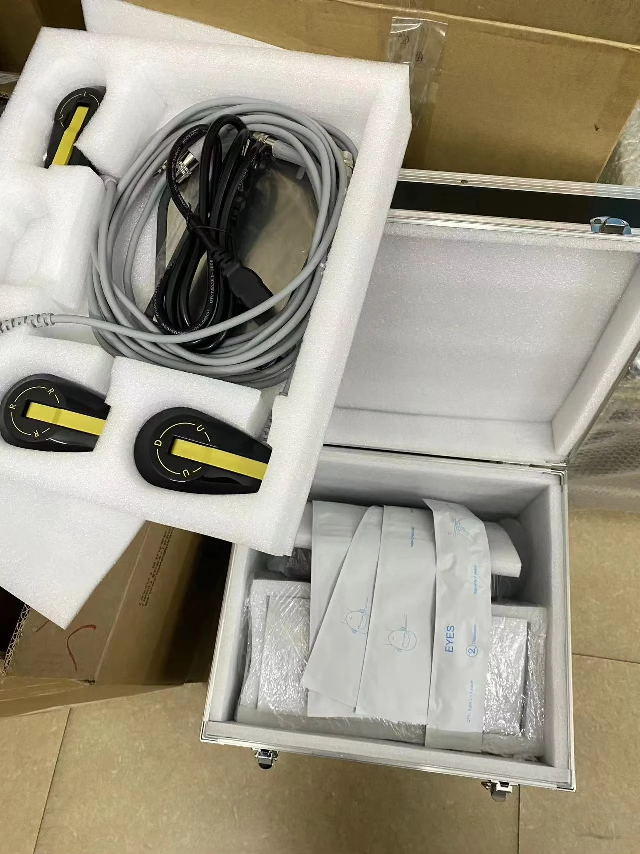 EMRF تحفيز عضلات الوجه ورفع الوجه ومضاد للشيخوخة وإزالة التجاعيد