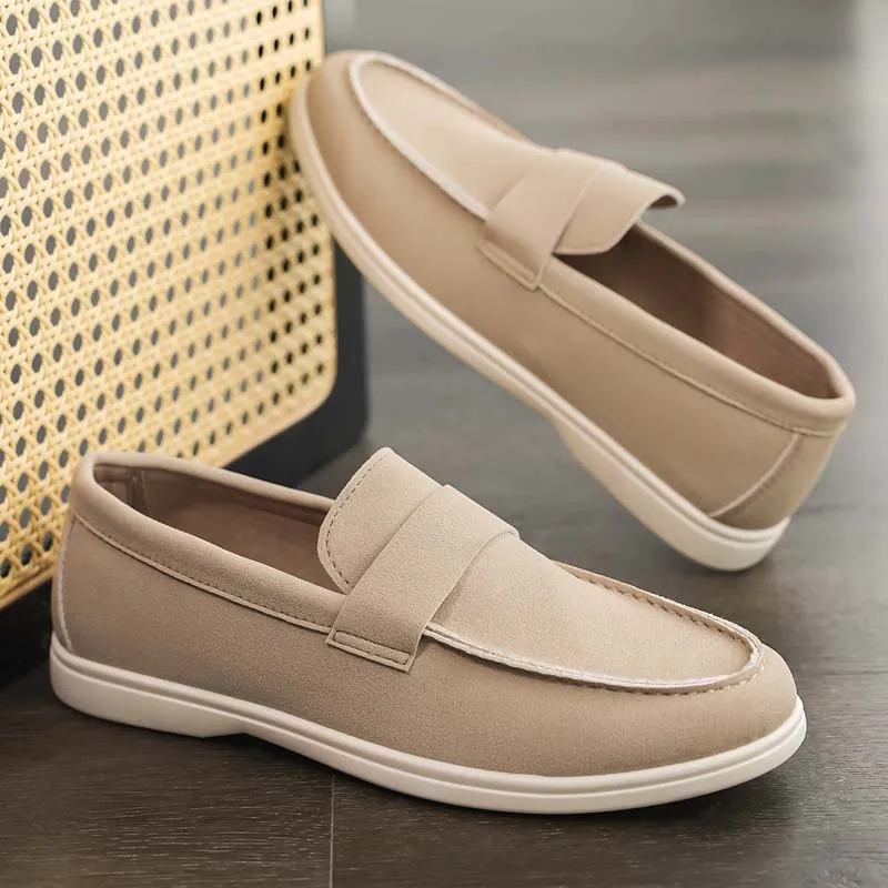 

Fashion Leather Mens Loafers Lightweight Soft Sole Casual Shoes Retro Dress Shoes Slip on Flat Moccasins Designer Business Shoes