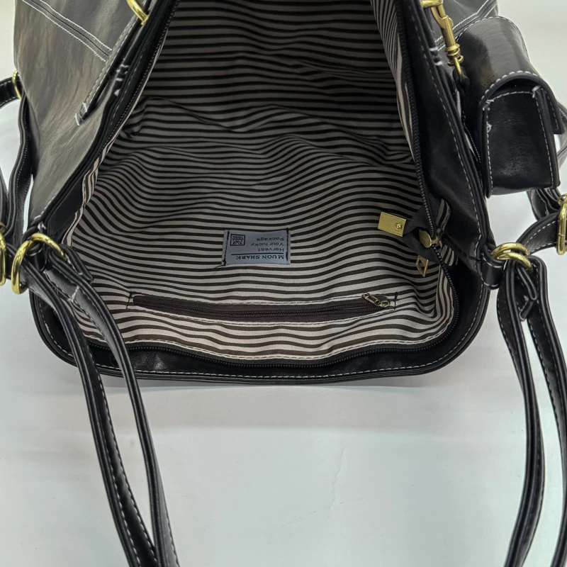 الجانب الأيسر المرأة الصغيرة بولي Leather حقيبة كتف جلدية 2025 الشتاء دلو حقيبة كروسبودي الفاخرة مصمم الاتجاه حقائب اليد والمحافظ النسائية