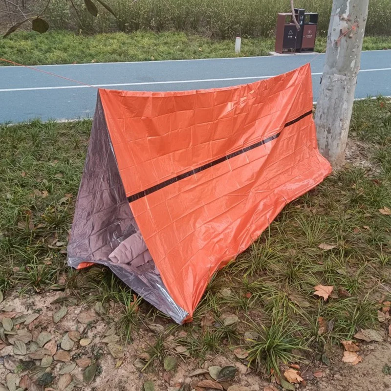 Tenda di sopravvivenza tenda a tubo di emergenza in PE per 2 persone con borsa in tessuto Paracord per escursionismo, campeggio e Outdoor 95x59 pollici