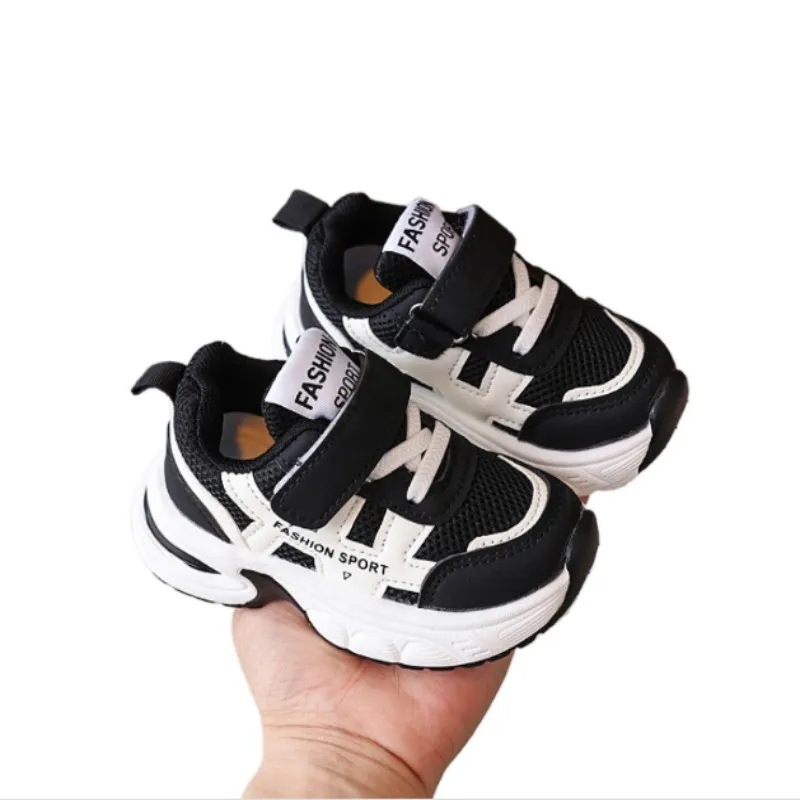 

Children's Leisure Sports Shoes Autumn 2025 New Blck Boys' Mesh Running Shoes Soft Soled Girls' Anti Slip Dad Shoes Size 21-30