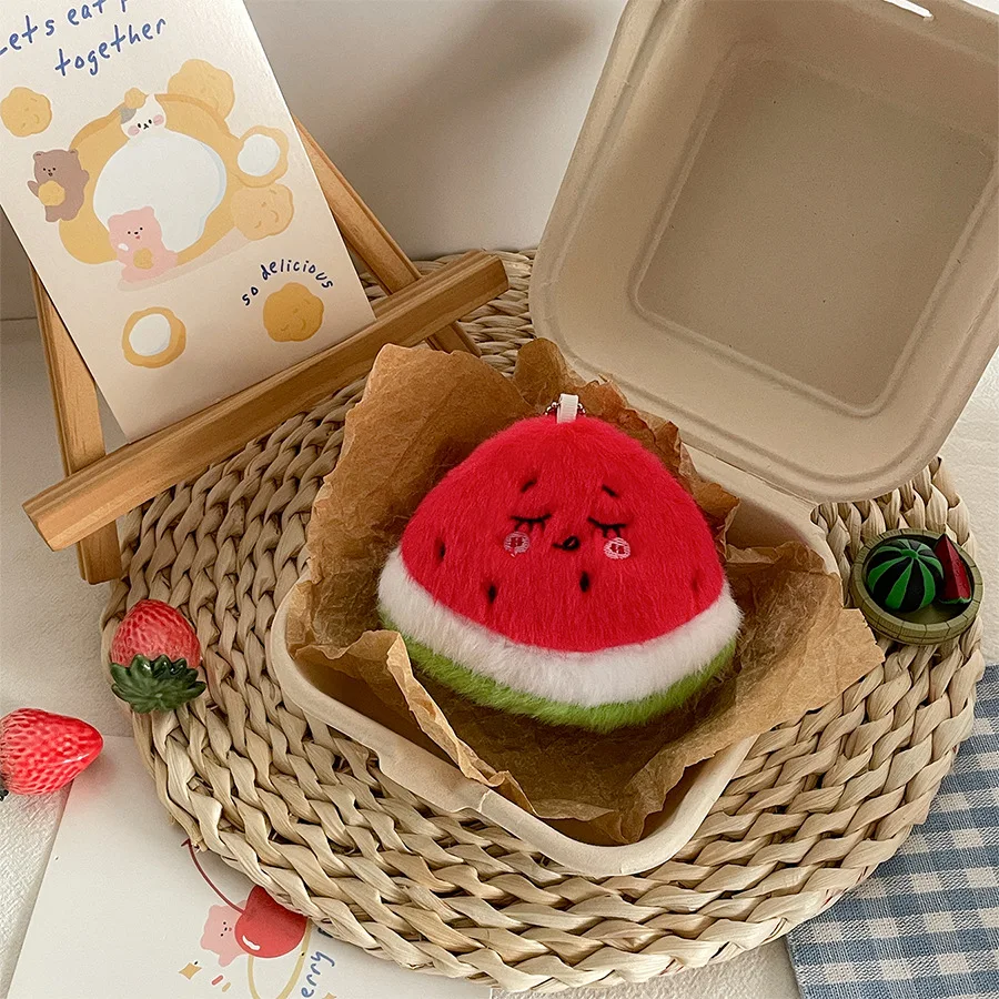 พวงกุญแจตุ๊กตาผลไม้ดีไซน์ดั้งเดิม ตุ๊กตาเชอร์รี่แตงโมน่ารัก พวงกุญแจตุ๊กตาขนาดเล็ก ของตกแต่ง ของขวัญสำหรับเด็ก