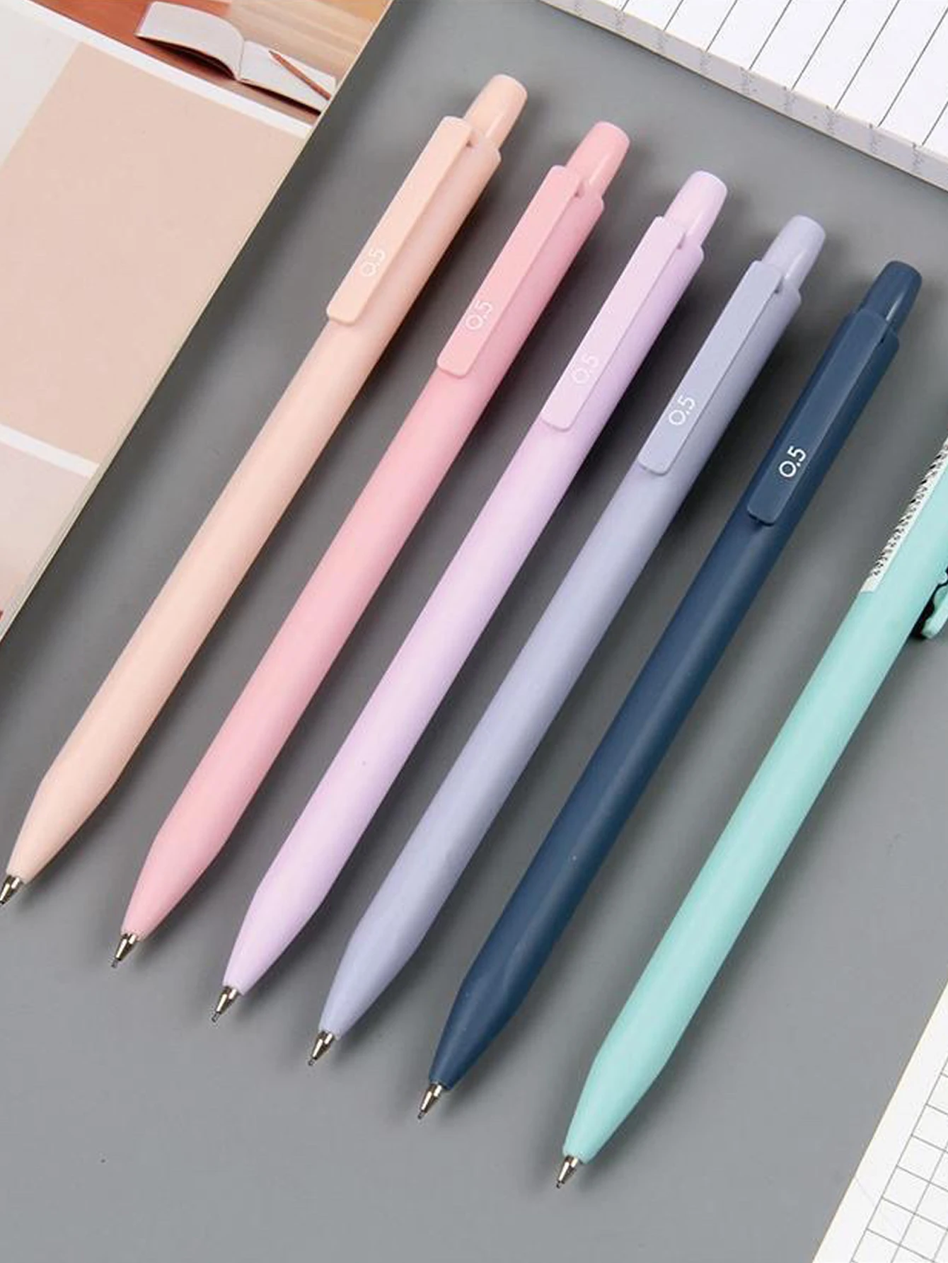Niedliches pastellfarbenes Druckbleistift-Set, 0,5 mm und 0,7 mm, zwei Größen für präzises Schreiben, Kunstzeichnen, Skizzieren, Schulbedarf für Mädchen – Detail 3