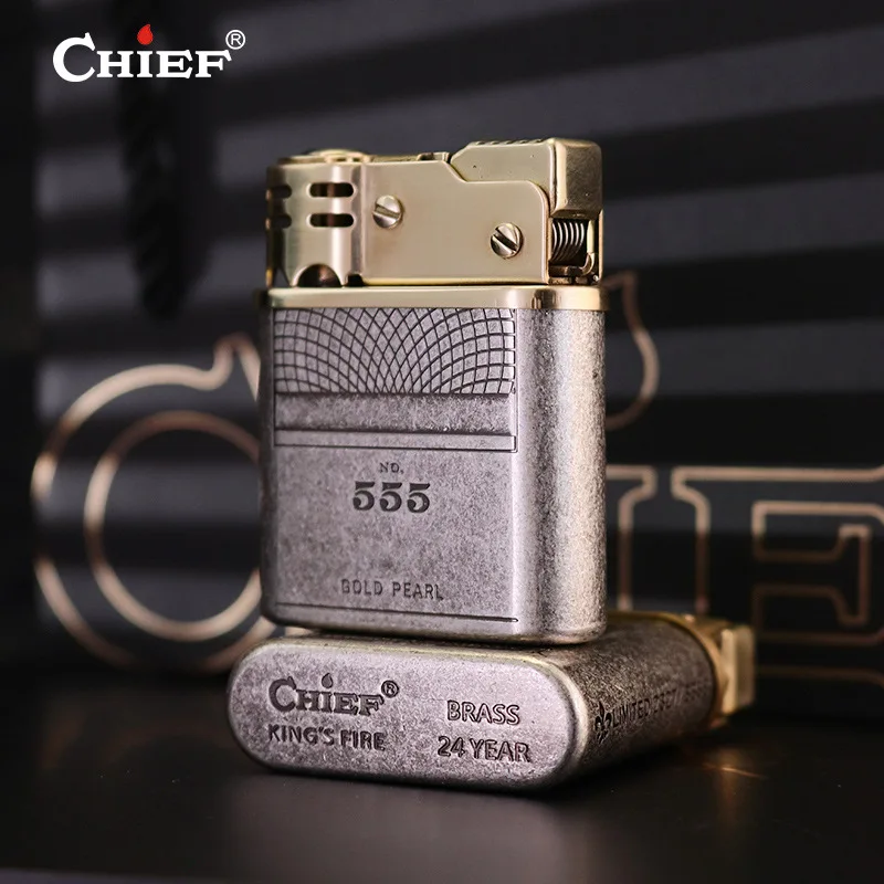 

CHIEF Retro Brass Kicking Cap Mechanical catapult Lighter Windproof Vintage Fuel Kerosiene Oil Lighter with Classic Design
