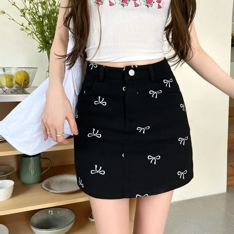 Bow Print Black Half-length Hip-hugging Skirt For Women Summer New Design High-waisted A-line Slimming Denim Skirt For Women