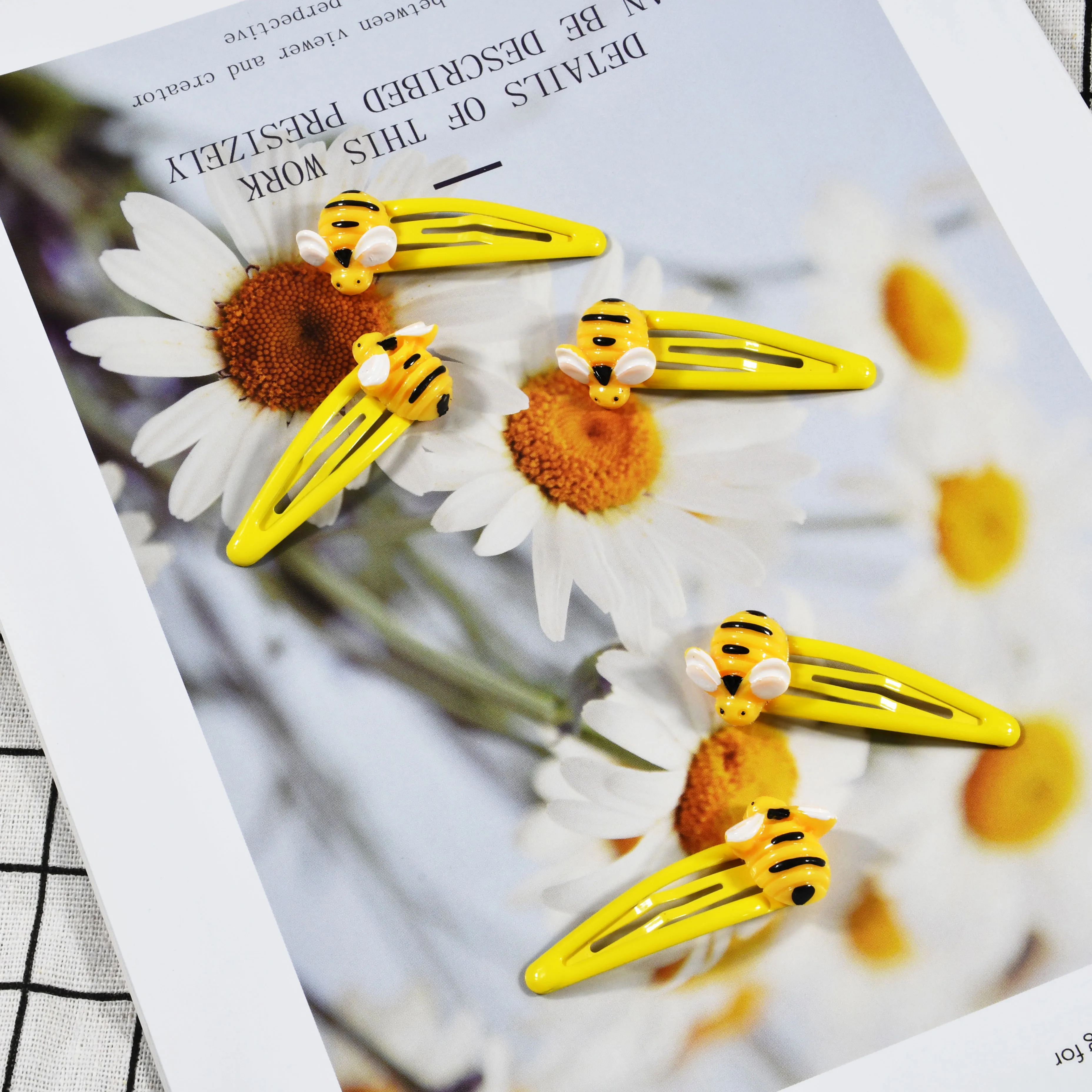 4 Pcs/Set Cute Cartoon Bees Hair Clips Yellow Water Drop Bangs Side Clip For Girls Hair Accessories Daily Use